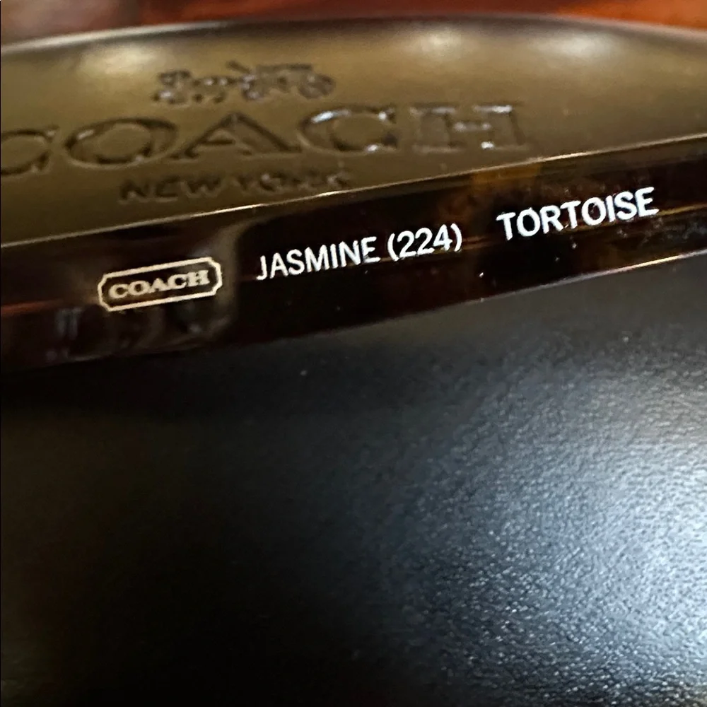 New Coach Jasmine Tortoise frames with case and cleaning cloth 52-16-135